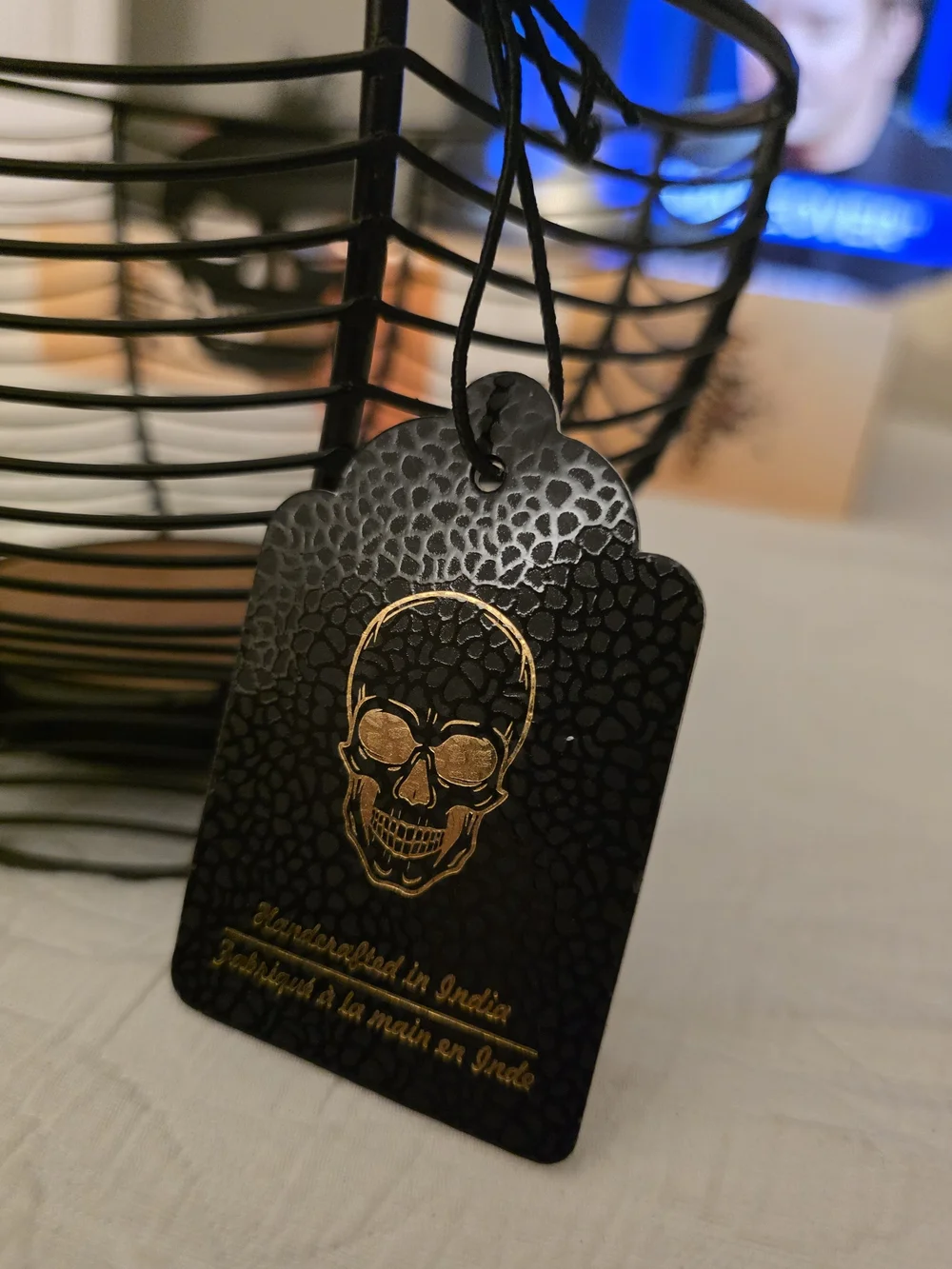 Black Metal Skull Wire Basket